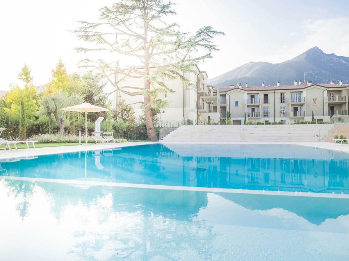 Studio Apartment Il Peler Toscolano Maderno Bagian luar foto